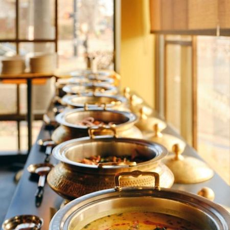 Fabhotel Everest Vashi Dış mekan fotoğraf