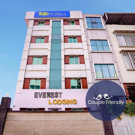 Fabhotel Everest Vashi Dış mekan fotoğraf