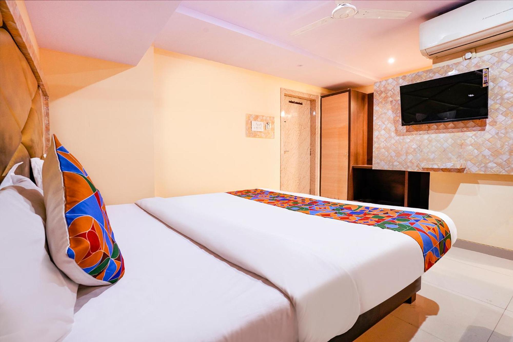 Fabhotel Everest Vashi Dış mekan fotoğraf