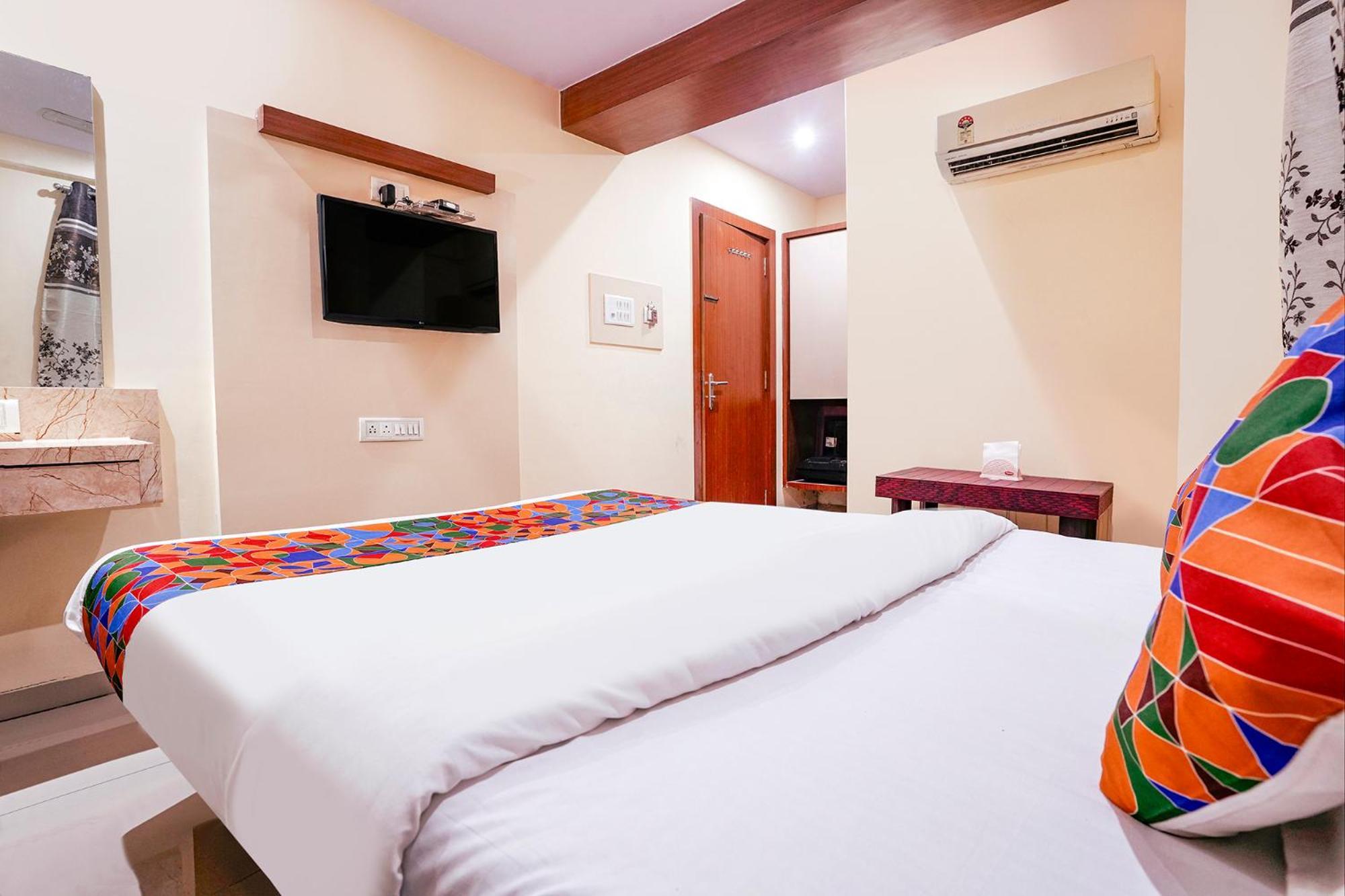 Fabhotel Everest Vashi Dış mekan fotoğraf