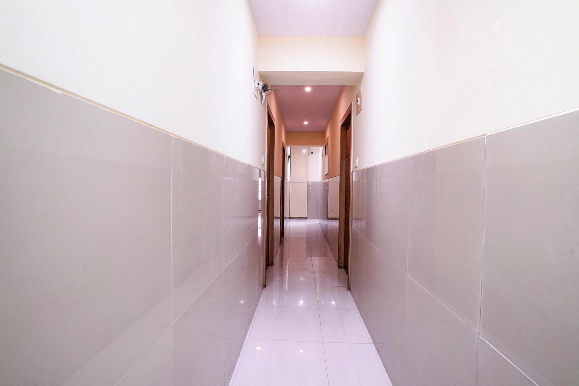 Fabhotel Everest Vashi Dış mekan fotoğraf